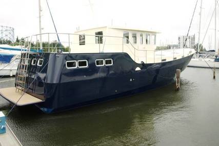 Houseboat Steel Trawler