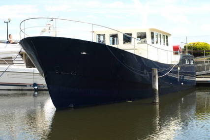 Houseboat Steel Trawler