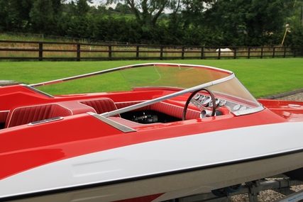 15ft. GLASTRON GT 150 SPORTS BOAT