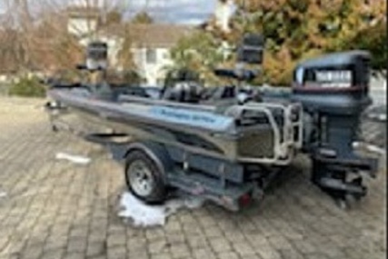 Ranger Boats Apache 375V