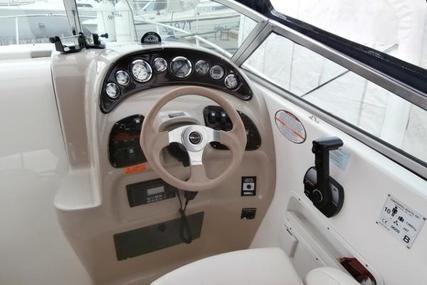 Chaparral 260 Signature Cruiser