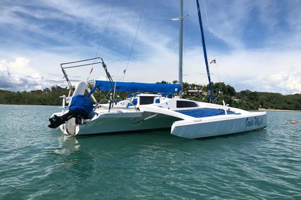 Corsair 28R Trimaran