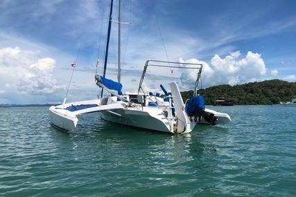 Corsair 28R Trimaran