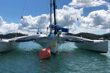 Corsair 28R Trimaran