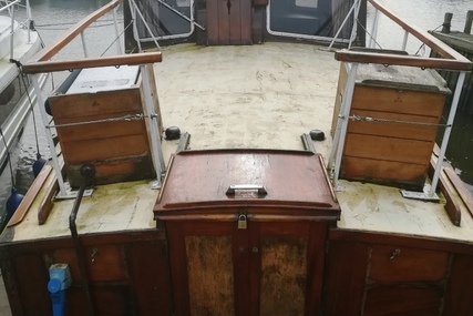 35ft. GEORGE WILSON MOTOR CRUISER