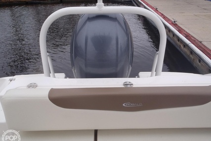 Robalo R200 ES