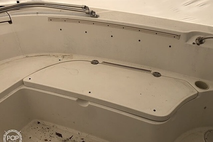 Trophy Boats 2503 Centre Console