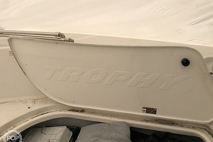 Trophy Boats 2503 Centre Console