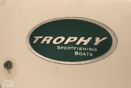 Trophy Boats 2503 Centre Console