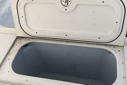 Trophy Boats 2503 Centre Console