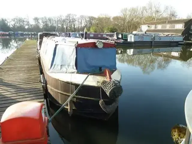 Peter Brown Narrowboat