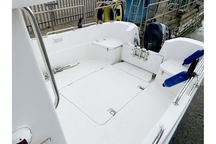 Quicksilver 620 Pilothouse