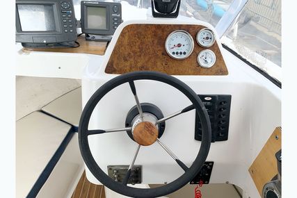 Quicksilver 620 Pilothouse