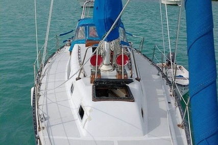 Islander 37 Wayfarer