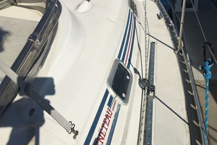 Beneteau Oceanis 382