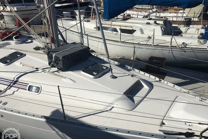 Beneteau Oceanis 382