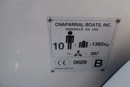 Chaparral 260 Signature Cruiser