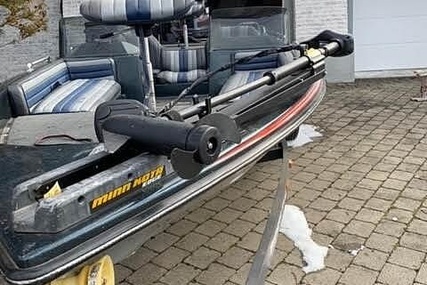 Ranger Boats Apache 375V