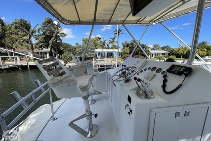 Hatteras 45