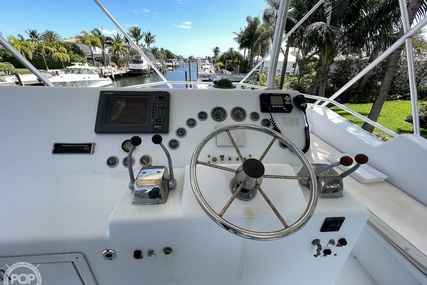 Hatteras 45