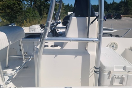 Sea Fox 192 Center Console