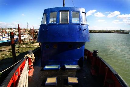 Houseboat Tug conversion