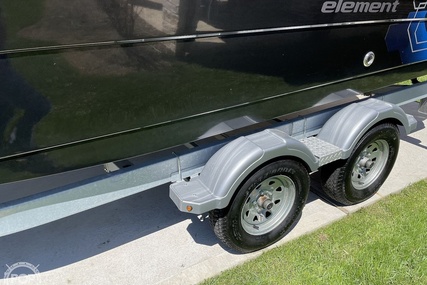 Bayliner E21 Element