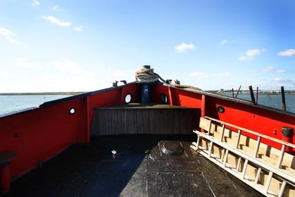 Houseboat Tug conversion