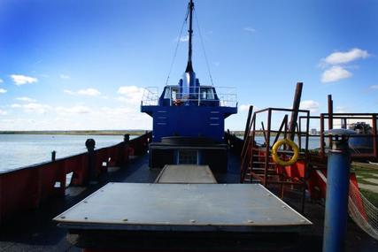 Houseboat Tug conversion