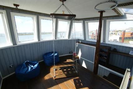 Houseboat Tug conversion