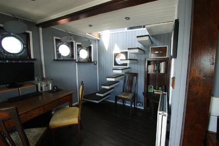 Houseboat Tug conversion