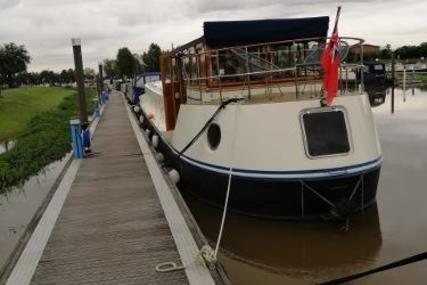 Lambon Dutch Barge Replica