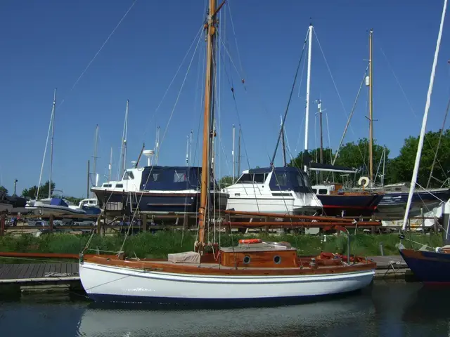 Custom Boats Itchen Ferry Gaff Cutter Yacht