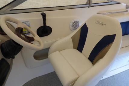 Rinker Captiva 232 CC