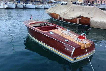 Chris Craft RIVIERA SPORTS BOAT