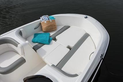 Bayliner Element E5