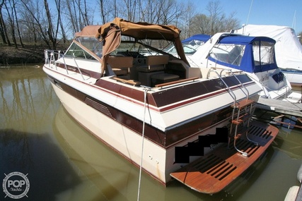 Chris Craft 332 Express