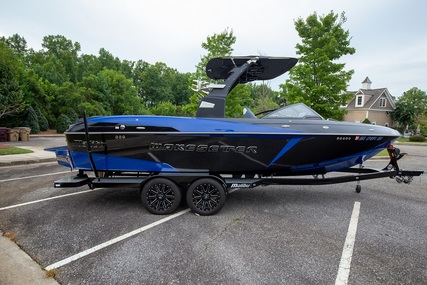 Malibu 25LSV with Indmar 575 & G4 Tower