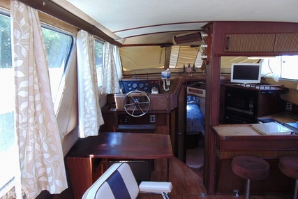 Sea Ray 355T