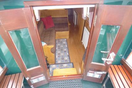 Custom Boats East West Narrowboats