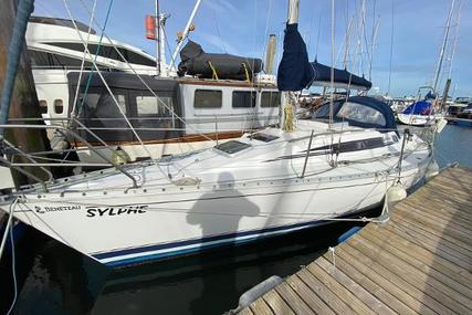 Beneteau First 305