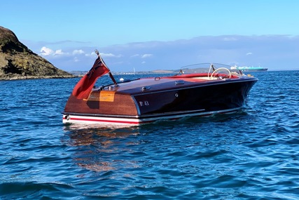 Chris Craft RIVIERA SPORTS BOAT