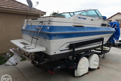 Sea Ray 230 Weekender