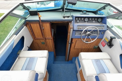 Sea Ray 230 Weekender