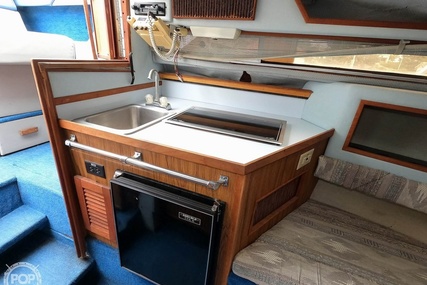 Sea Ray 230 Weekender