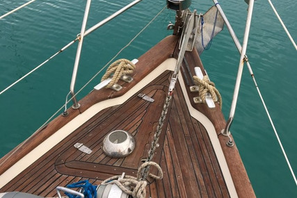 Hallberg Rassy 42