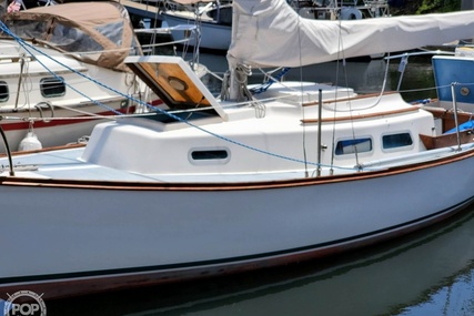 Cape Dory 25