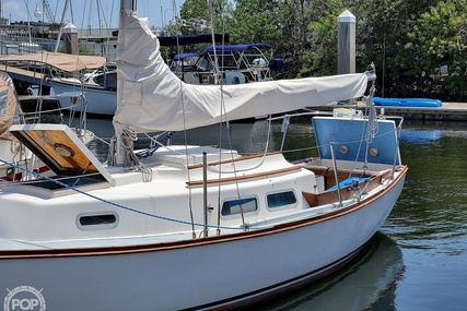 Cape Dory 25