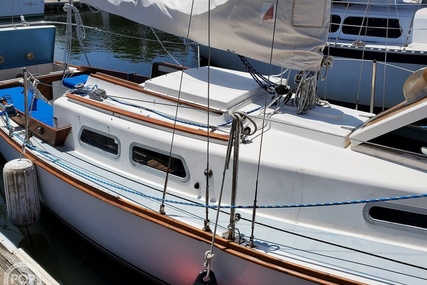 Cape Dory 25