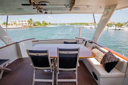 Hatteras 82 Motor Yacht